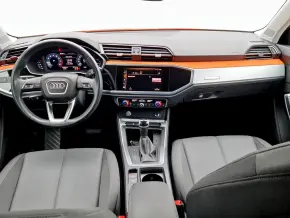 Audi Q3 Advanced  40 TFSI quattro thumbnail