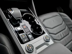 VW Touareg Atmosphere V6 TDI thumbnail