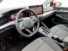 VW Noul Golf Advanc.1.5 eTSI DSG ACT m.hyb thumbnail