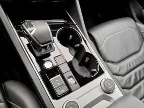 VW Touareg R-Style V6 TDI TD thumbnail