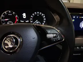 Škoda OCTAVIA AMBITION 1.5 TSI thumbnail