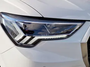 Audi Q3 45 TFSI e thumbnail