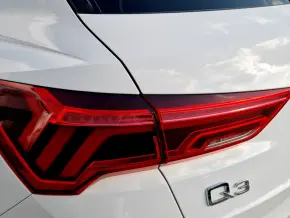 Audi Q3 45 TFSI e thumbnail
