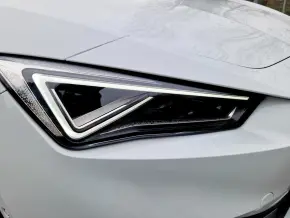 SEAT Leon Sportstourer FR e-HYBRID DSG6 thumbnail