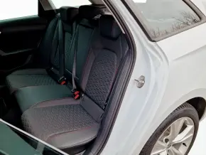 SEAT Leon Sportstourer FR e-HYBRID DSG6 thumbnail