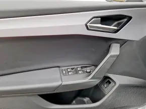 SEAT Leon Sportstourer FR e-HYBRID DSG6 thumbnail