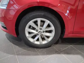 Škoda Octavia Style 1.5 TSI DSG thumbnail