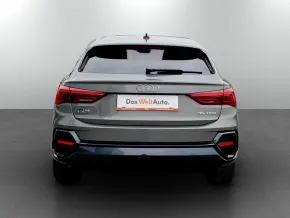 Audi Q3 Sportback 35 TFSI thumbnail
