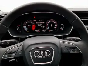 Audi Q3 Sportback 35 TFSI thumbnail