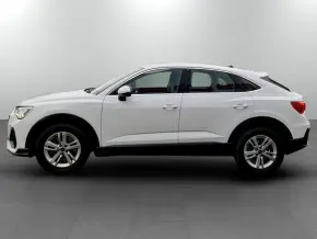 Audi Q3 Sportback 40 TFSI quattro thumbnail
