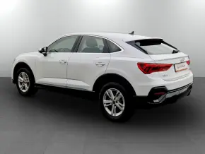 Audi Q3 Sportback 40 TFSI quattro thumbnail