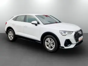 Audi Q3 Sportback 40 TFSI quattro thumbnail