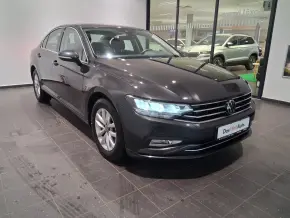 VW Passat Comfortline1.5 TSI ACT DSG thumbnail