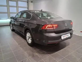 VW Passat Comfortline1.5 TSI ACT DSG thumbnail