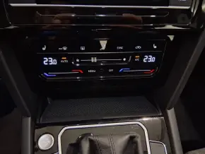 VW Passat Comfortline1.5 TSI ACT DSG thumbnail