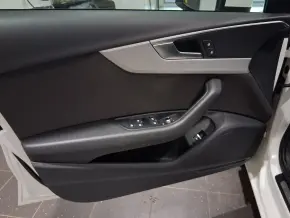 Audi A4 Limousine 35 TFSI thumbnail