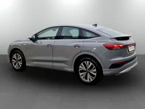 Audi Q4 SB 35 e-tron 125 kW / 170 CP thumbnail