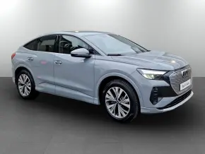 Audi Q4 SB 35 e-tron 125 kW / 170 CP thumbnail