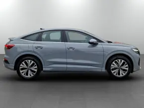 Audi Q4 SB 35 e-tron 125 kW / 170 CP thumbnail