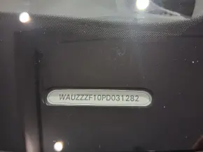 Audi Q8 50 TDI quattro thumbnail