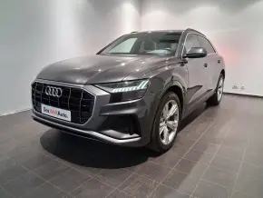 Audi Q8 50 TDI quattro thumbnail