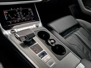 Audi A6 Limousine 55 TFSI quattro Sport thumbnail