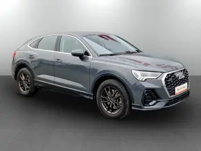 Audi Q3 Sportback 40 TFSI quattro thumbnail