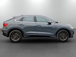 Audi Q3 Sportback 40 TFSI quattro thumbnail