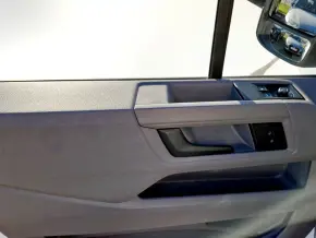 VW Crafter 3.5 Furgon L3H3 4M 103kW thumbnail