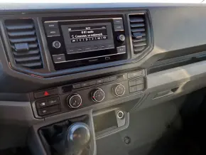 VW Crafter 3.5 Furgon L3H3 4M 103kW thumbnail