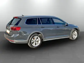 VW Noul Passat Alltrack 2.0 TDI DSG7 4Mot thumbnail
