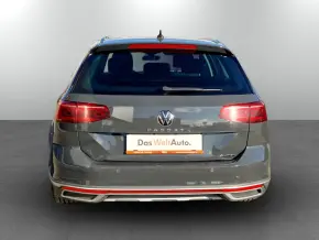 VW Noul Passat Alltrack 2.0 TDI DSG7 4Mot thumbnail