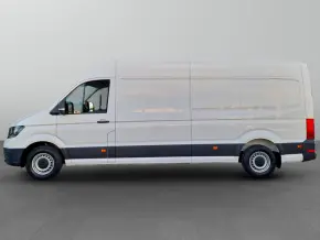 VW Crafter 3.5 Furgon L4H3 FWD 130kW thumbnail