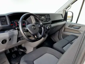 VW Crafter 3.5 Furgon L4H3 FWD 130kW thumbnail