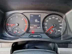 VW Crafter 3.5 Furgon L4H3 FWD 130kW thumbnail