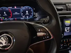 Škoda Superb Combi Ambition TDI DSG thumbnail