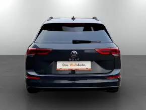 VW Golf Variant Life 2.0 TDI DSG thumbnail