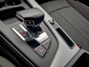 Audi A4 Advanced 35 TFSI thumbnail