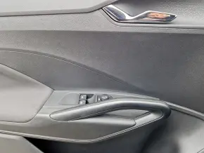 Škoda FABIA AMBITION 1.0 TSI thumbnail