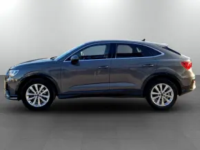 Audi Q3 Sportback 35 TFSI thumbnail