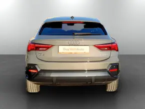 Audi Q3 Sportback 35 TFSI thumbnail