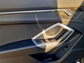 Audi Q3 Sportback 35 TFSI thumbnail