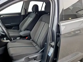 VW T-Roc Design TSI DSG thumbnail