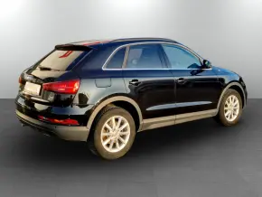 Audi Q3 2.0 TDI quattro thumbnail