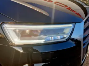 Audi Q3 2.0 TDI quattro thumbnail