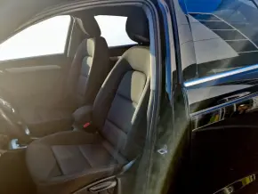 Audi Q3 2.0 TDI quattro thumbnail