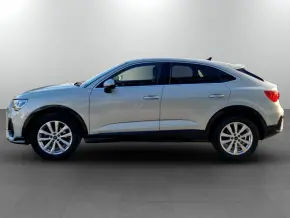Audi Q3 Sportback 35 TFSI thumbnail