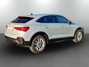 Audi Q3 Sportback 35 TFSI thumbnail