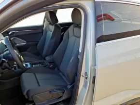 Audi Q3 Sportback 35 TFSI thumbnail