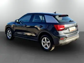 Audi Q2 Basic 35 TFSI thumbnail